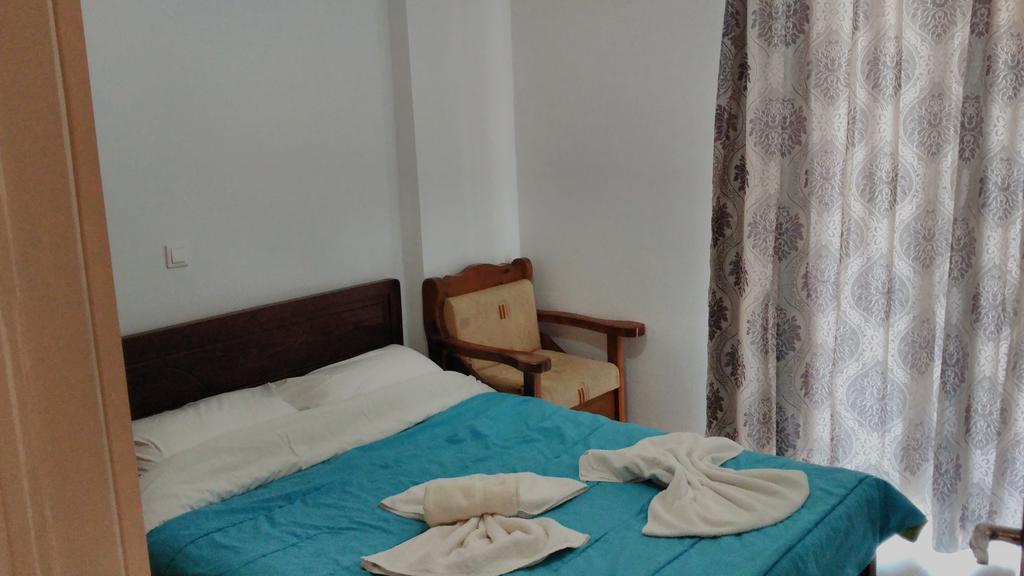 Lerna Rooms Míloi エクステリア 写真
